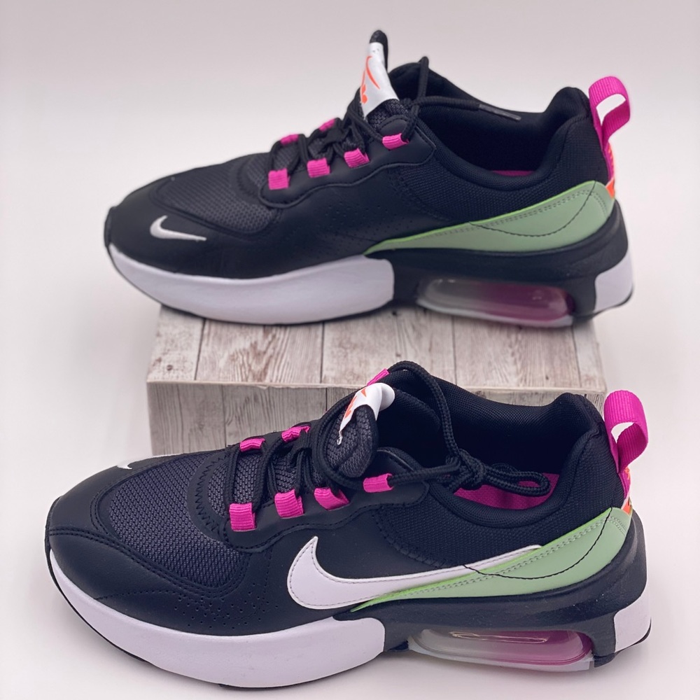 Nike Air Max Verona - Picture 2 of 10